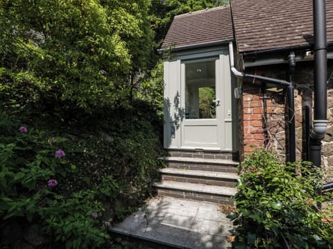 Cottage | Exterior