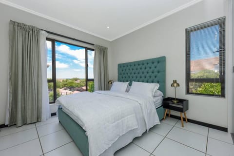 Apartment | 2 bedrooms, iron/ironing board, free WiFi, bed sheets