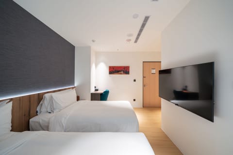 Standard Twin | Soundproofing, free WiFi
