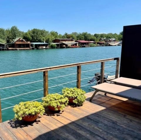 Premium House | Water view