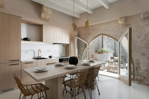 Shared kitchen facilities