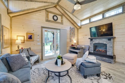 House (1 Bedroom) | Interior