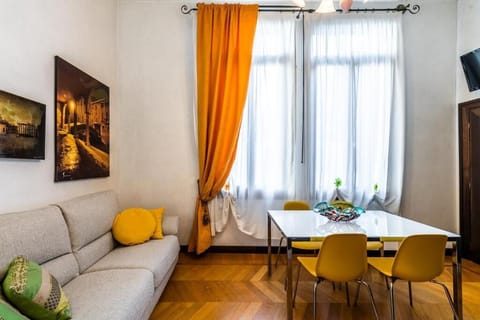 Apartment, Non Smoking, Garden View (La Salute) | Living area