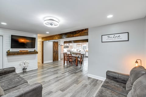 House (3 Bedrooms) | Interior