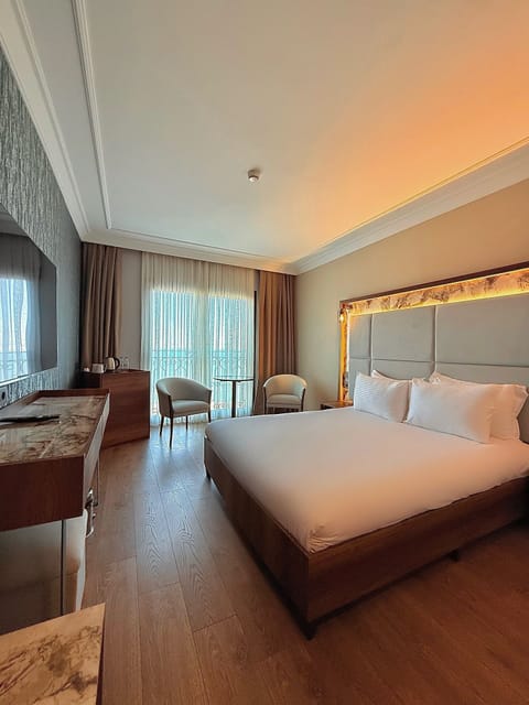 Deluxe Double Room, Sea View | Premium bedding, memory foam beds, minibar, in-room safe