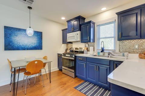 Cottage (2 Bedrooms) | Interior