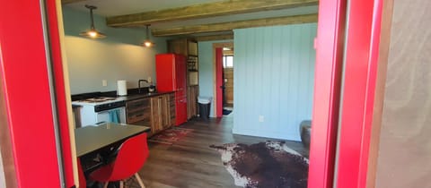 Luxury Cabin | Private kitchen | Full-size fridge, microwave, oven, stovetop