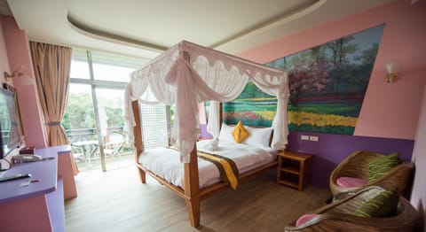 Superior Double Room, 1 Double Bed, Balcony, Tower | 1 bedroom, blackout drapes, free WiFi, bed sheets