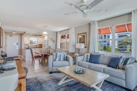 Condo, 2 Bedrooms | Interior