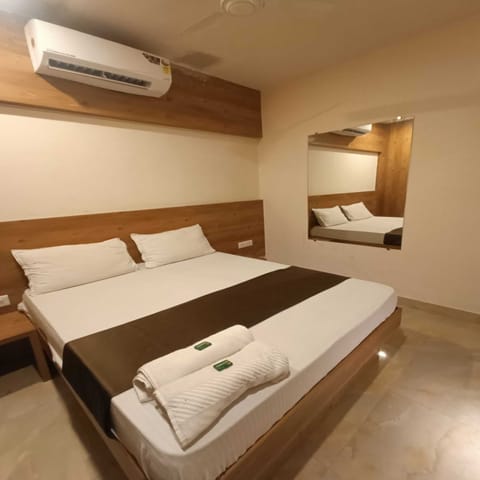 Standard Room | 1 bedroom, desk, laptop workspace, free WiFi