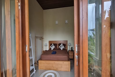 Standard Double Room | Desk, soundproofing, free WiFi, bed sheets