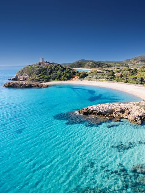 Private beach, sun loungers, beach umbrellas, beach towels