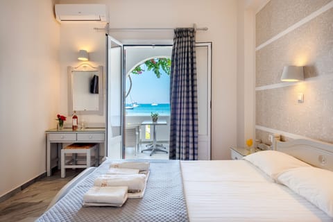 Studio with Sea View (2 Adults) | In-room safe, desk, free WiFi, bed sheets