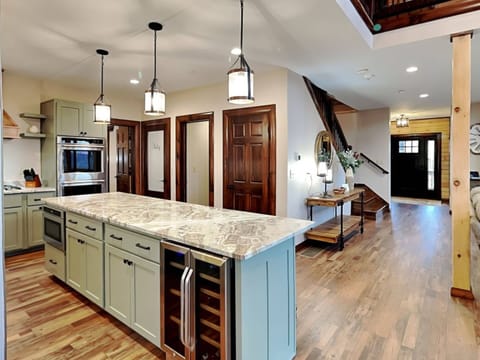 House (5 Bedrooms) | Property amenity