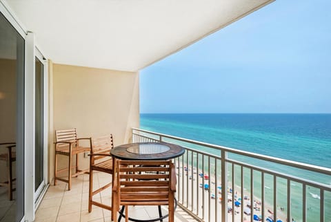 Condo, Multiple Beds (Emerald Beach 1627) | Property grounds