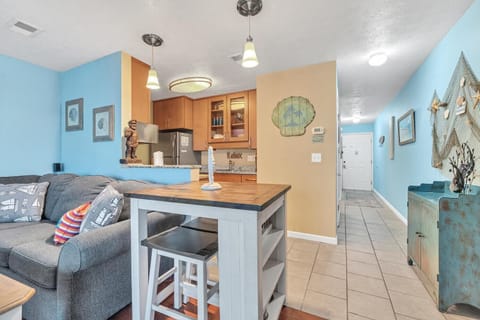 Condo, 1 King Bed with Sofa bed (Nautical Watch D-6) | Living area | TV