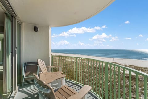 Condo, 1 King Bed with Sofa bed (Perdido Towers East 403) | Property grounds