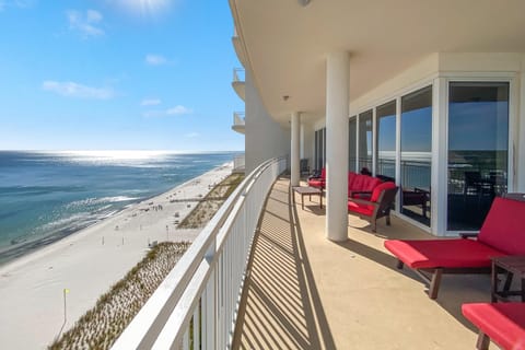 Condo, Multiple Beds (La Playa 901) | Property grounds