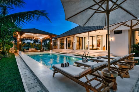 Villa | Terrace/patio
