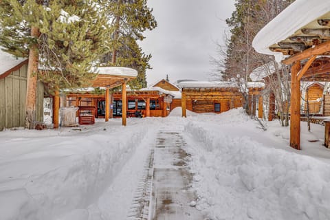 House (1 Bedroom) | Interior