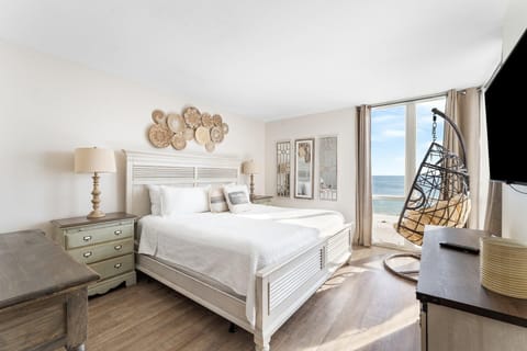 Condo, 1 King Bed with Sofa bed (Perdido Sun 508) | 2 bedrooms, iron/ironing board, WiFi