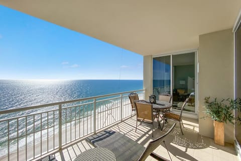 Condo, Multiple Beds (Indigo West 1803) | Outdoor dining