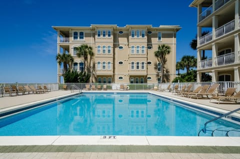 House, 2 Queen Beds (Sunset Serenade) | Pool | Outdoor pool
