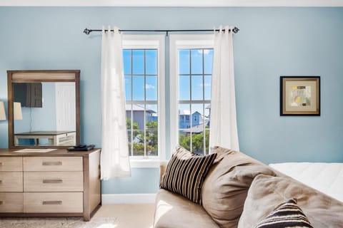 Studio, 1 Queen Bed with Sofa bed (Village of South Walton B377-G) | Iron/ironing board, WiFi