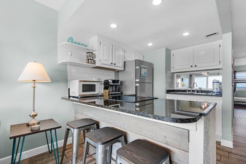 Condo, Multiple Beds (Pinnacle Port A-910) | Private kitchen | Oven, toaster