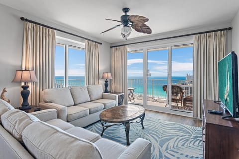 Condo, Multiple Beds (Ariel Dunes I 2001) | Living area | TV
