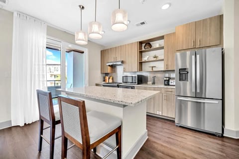 Condo, Multiple Beds (The Pointe 1-134) | Private kitchen | Oven, toaster