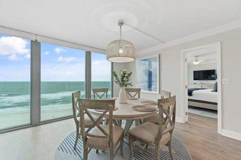 Condo, Multiple Beds (Perdido Towers East 901) | Dining