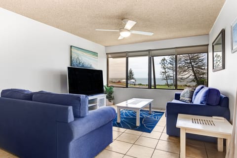 Standard Apartment | Living area