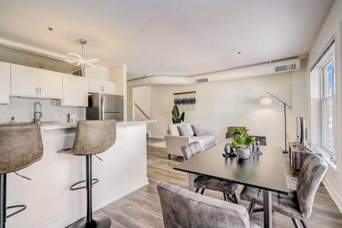 Apartment | Living area | 43-inch Smart TV with digital channels, Netflix, Hulu