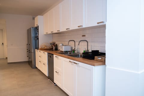 Eco-friendly cleaning products, paper towels