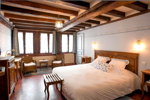 Comfort Double Room | Desk, free cribs/infant beds, free WiFi