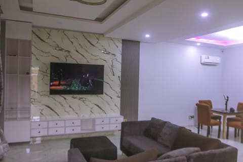 House | Living area | TV