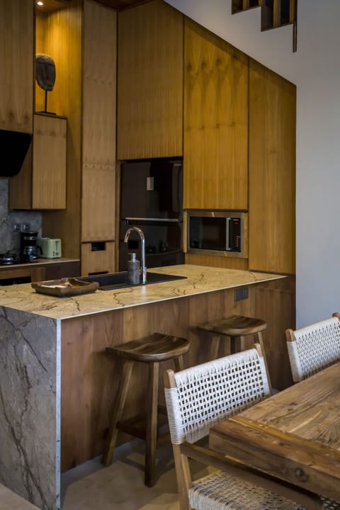 Deluxe Villa, 2 Bedrooms, Bathtub, Pool View | Private kitchen | Fridge, microwave, oven, stovetop