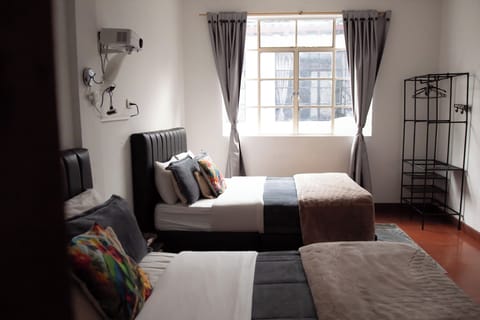 Classic Quadruple Room | Free WiFi, bed sheets