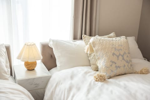 Superior House | 2 bedrooms, individually decorated, individually furnished, desk