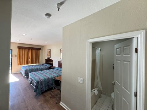 LED TV, heated floors