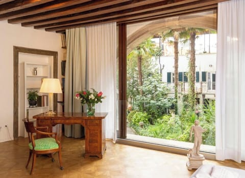 Elite Apartment, Garden View | 1 bedroom, soundproofing, free WiFi