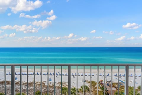 Condo, 1 King Bed with Sofa bed (The Summit 820) | Property grounds