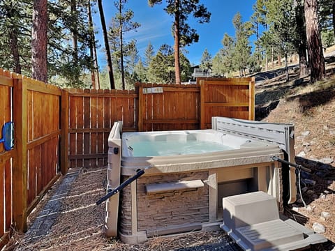 House (3 Bedrooms) | Property amenity