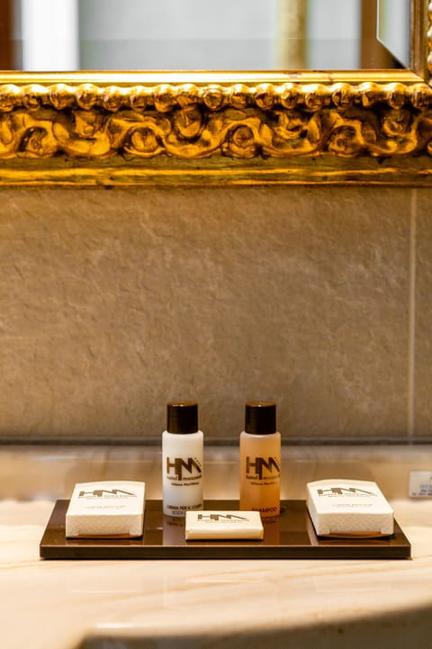 Superior Triple Room, Balcony, Sea View | Bathroom | Shower, rainfall showerhead, free toiletries, hair dryer