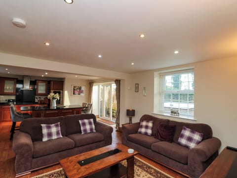 Cottage | Living area