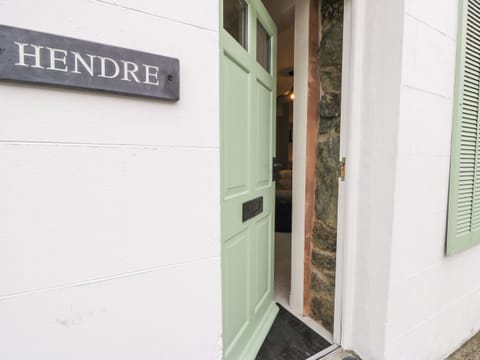 Cottage | Exterior detail