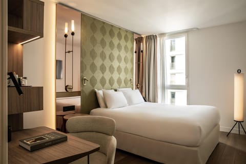 Standard Room, 1 Double Bed | Premium bedding, Select Comfort beds, in-room safe, laptop workspace