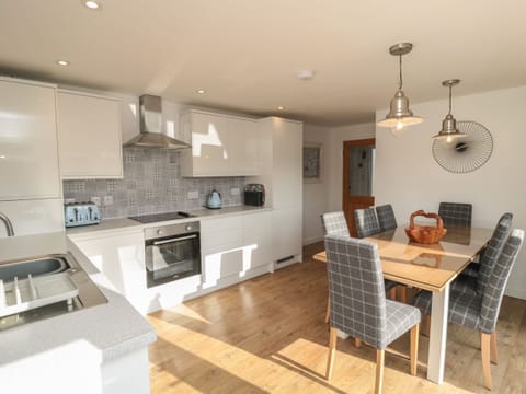 Fridge, dishwasher, electric kettle, toaster