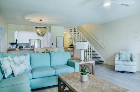 House, Multiple Beds (2C, Stay Salty) | Living area | TV, stereo